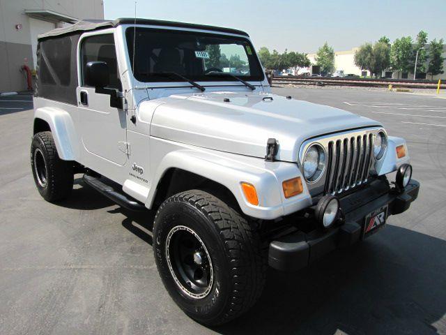 2005 Jeep Wrangler LS Flex Fuel 4x4 This Is One Of Our Best Bargains
