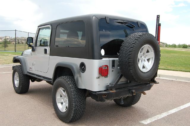 2005 Jeep Wrangler ALL Wheel Drive - NEW Tires