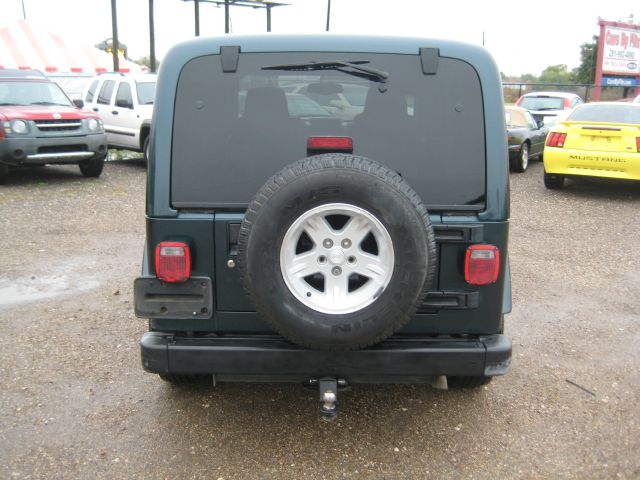 2005 Jeep Wrangler ALL Wheel Drive - NEW Tires