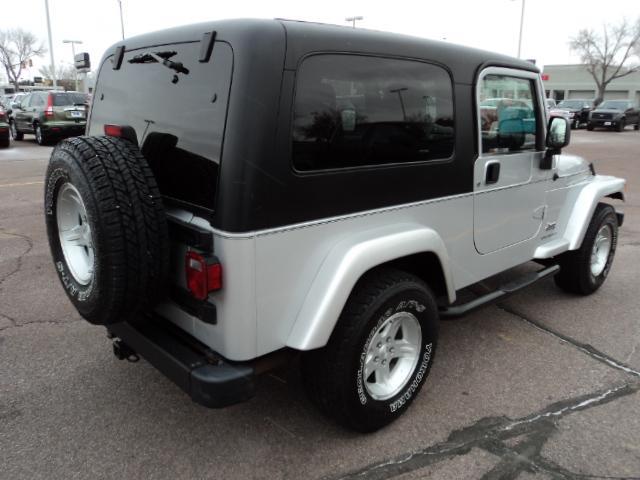 2005 Jeep Wrangler ALL Wheel Drive - NEW Tires