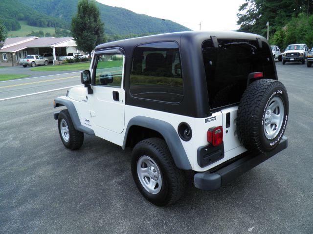 2006 Jeep Wrangler XL SLT 2WD