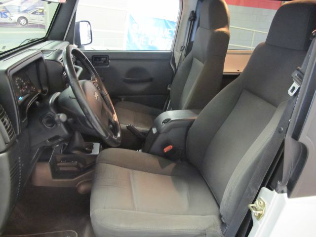 2006 Jeep Wrangler ALL Wheel Drive - NEW Tires