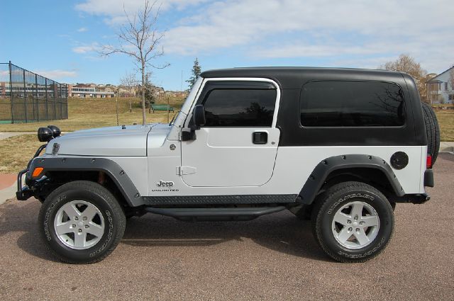 2006 Jeep Wrangler ALL Wheel Drive - NEW Tires