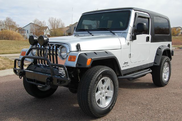 2006 Jeep Wrangler ALL Wheel Drive - NEW Tires