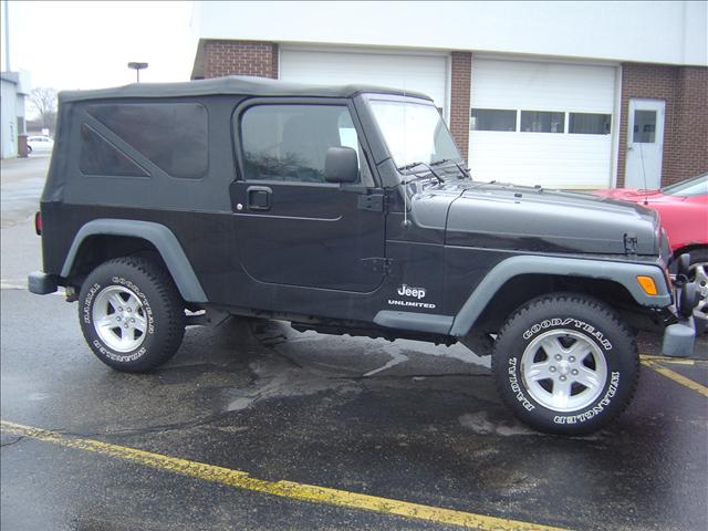 2006 Jeep Wrangler ALL Wheel Drive - NEW Tires