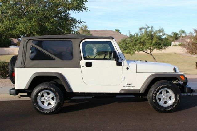 2006 Jeep Wrangler ALL Wheel Drive - NEW Tires