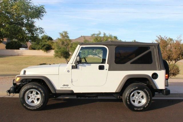 2006 Jeep Wrangler ALL Wheel Drive - NEW Tires