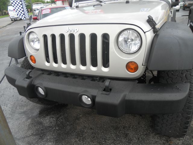 2007 Jeep Wrangler 1500 Extended Cargo Clean