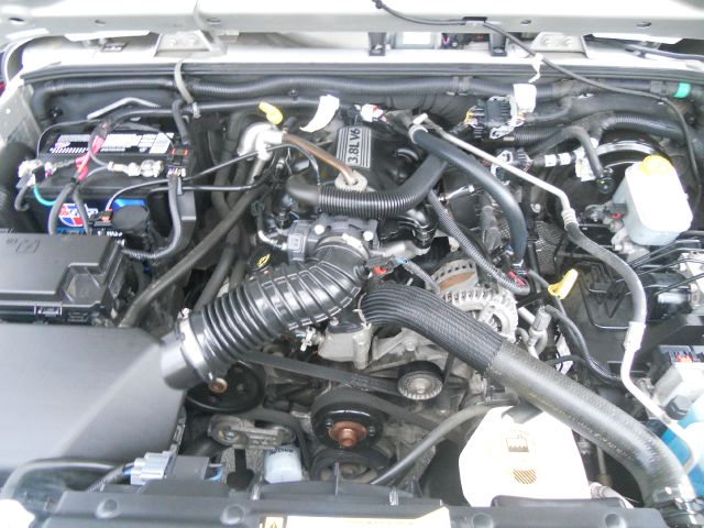 2007 Jeep Wrangler 1500 Extended Cargo Clean