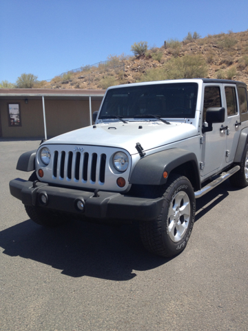 2007 Jeep Wrangler 1500 Extended Cargo Clean