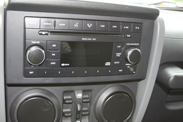 2007 Jeep Wrangler 1500 Extended Cargo Clean