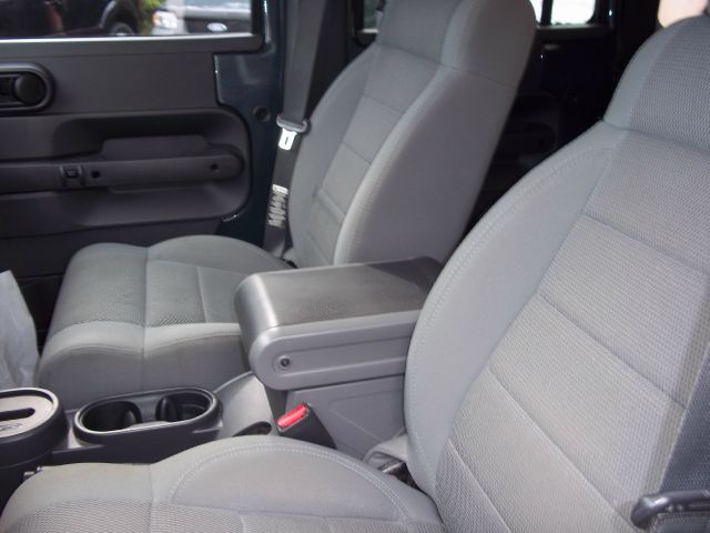 2007 Jeep Wrangler 1500 Extended Cargo Clean