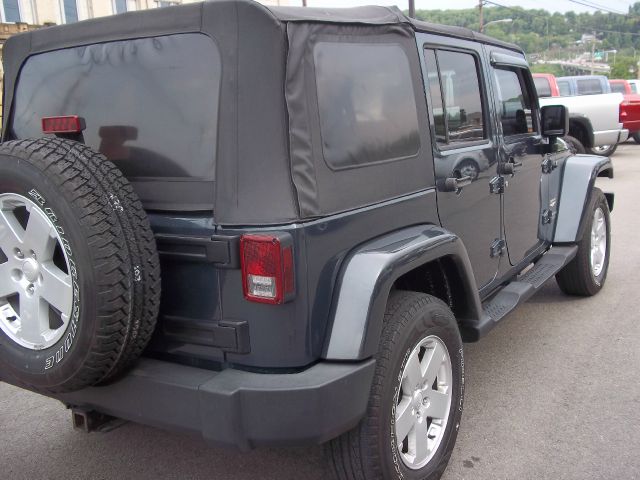 2007 Jeep Wrangler 1500 Extended Cargo Clean
