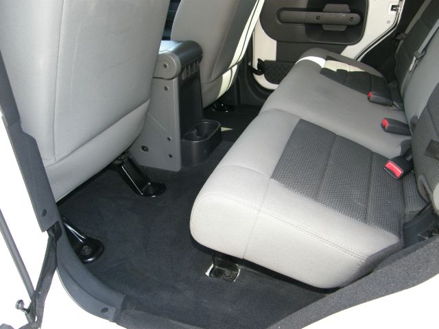 2008 Jeep Wrangler 1500 Extended Cargo Clean