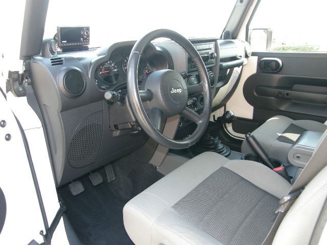 2008 Jeep Wrangler 1500 Extended Cargo Clean