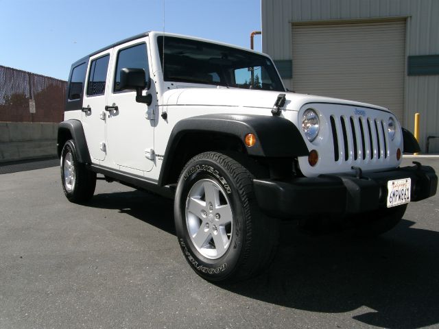 2008 Jeep Wrangler 1500 Extended Cargo Clean