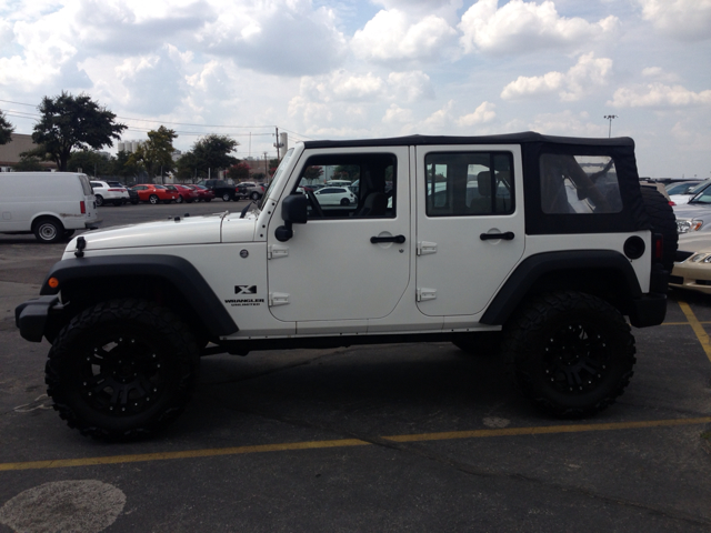 2008 Jeep Wrangler 1500 Extended Cargo Clean