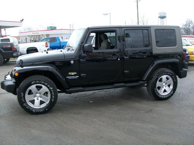 2008 Jeep Wrangler 1500 Extended Cargo Clean