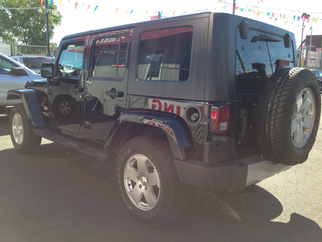 2010 Jeep Wrangler 1500 Extended Cargo Clean