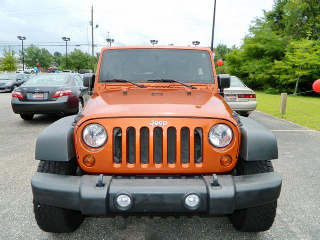 2010 Jeep Wrangler T6 AWD Leather Moonroof Navigation
