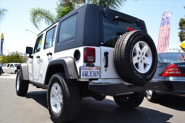 2010 Jeep Wrangler E350 Navigation