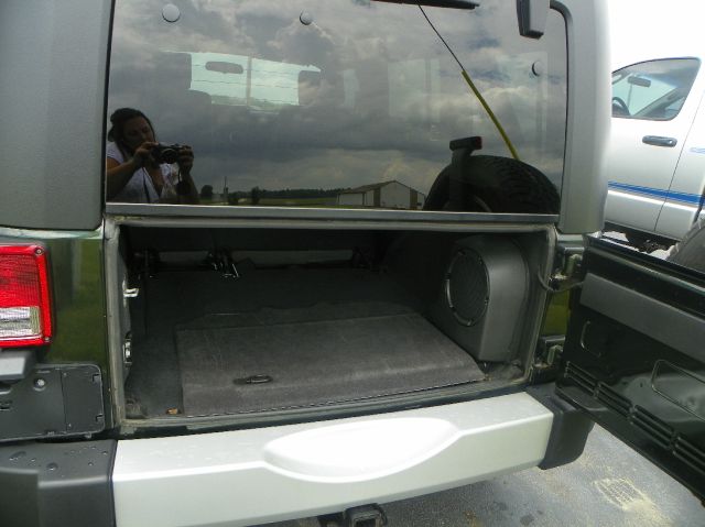 2010 Jeep Wrangler 1500 Extended Cargo Clean