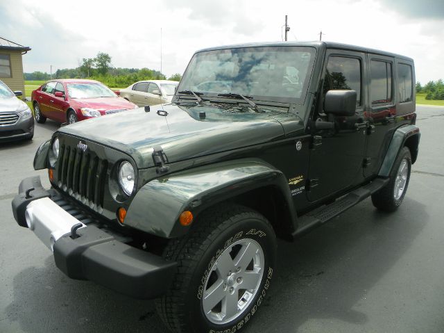 2010 Jeep Wrangler 1500 Extended Cargo Clean