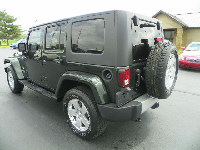 2010 Jeep Wrangler 1500 Extended Cargo Clean