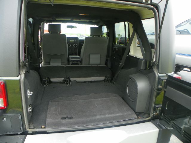 2010 Jeep Wrangler 1500 Extended Cargo Clean