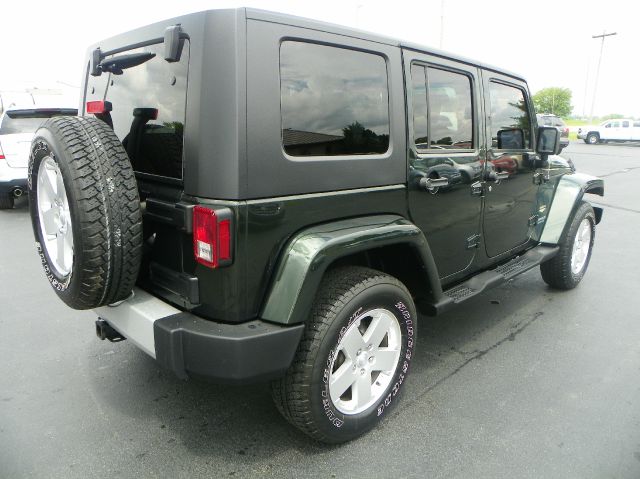 2010 Jeep Wrangler 1500 Extended Cargo Clean