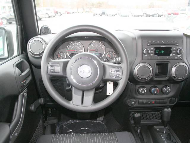 2011 Jeep Wrangler S5