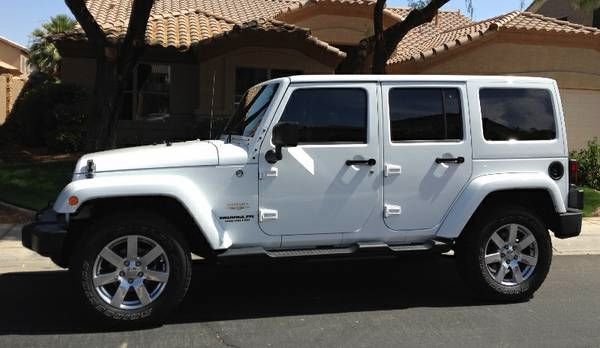 2012 Jeep Wrangler 1500 Extended Cargo Clean