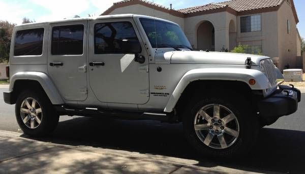 2012 Jeep Wrangler 1500 Extended Cargo Clean