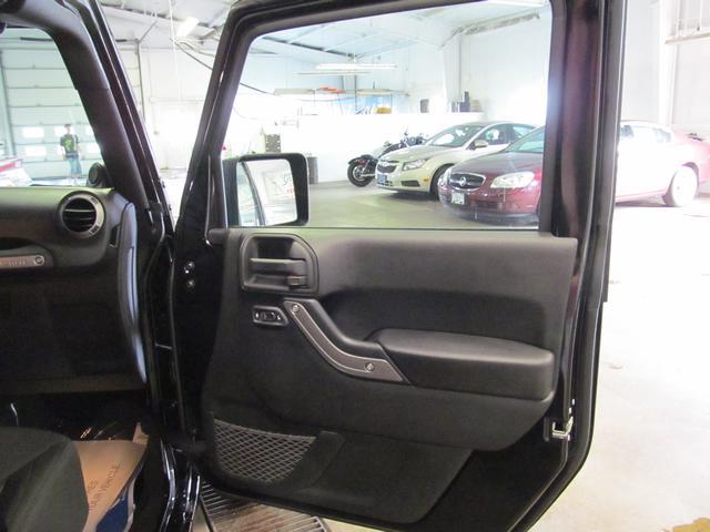 2013 Jeep Wrangler 3.0R L.L. Bean Edition AWD Wagon