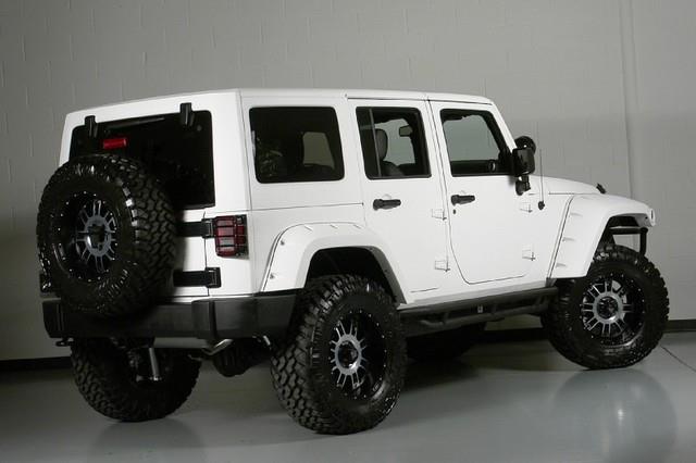 2013 Jeep Wrangler AWD 5.5L V8