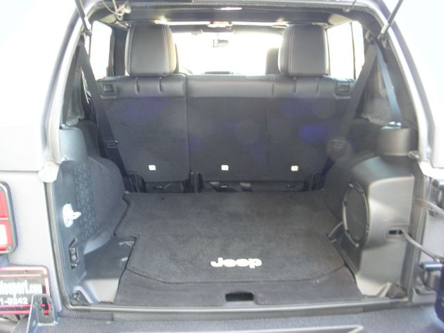 2013 Jeep Wrangler 740il Navigation