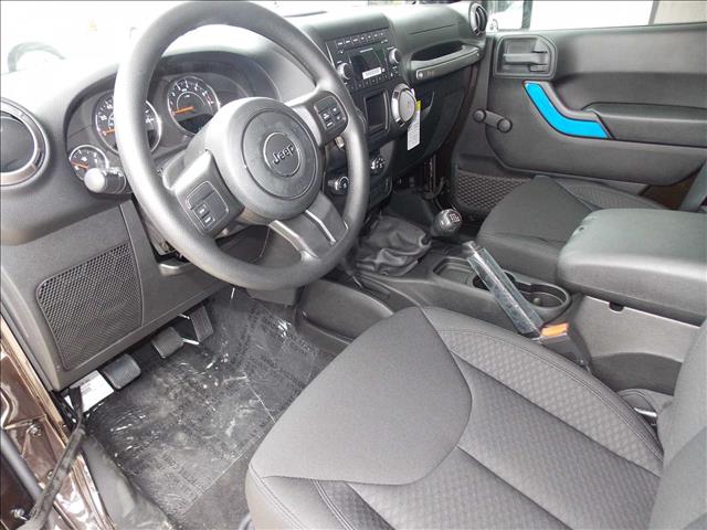 2013 Jeep Wrangler Luxury II Model FWD 4.6L V8