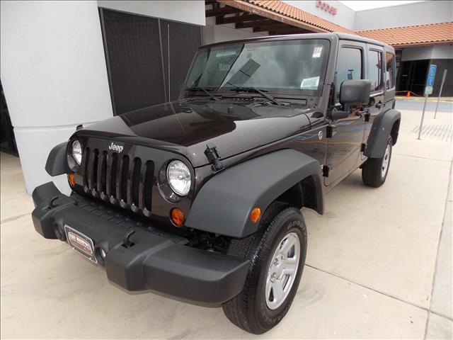 2013 Jeep Wrangler Luxury II Model FWD 4.6L V8