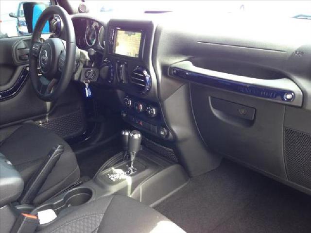 2013 Jeep Wrangler WGN Manual (GS)