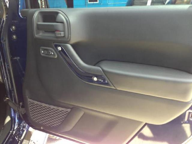 2013 Jeep Wrangler WGN Manual (GS)