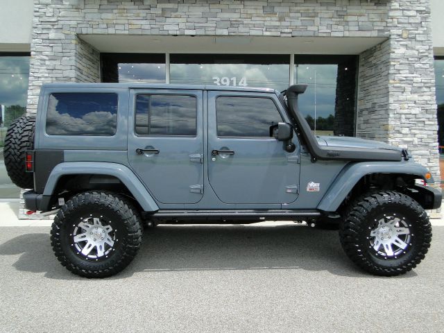 2013 Jeep Wrangler X-cab Sport