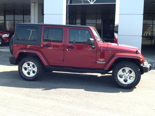 2013 Jeep Wrangler HB Manual SPEC (natl)