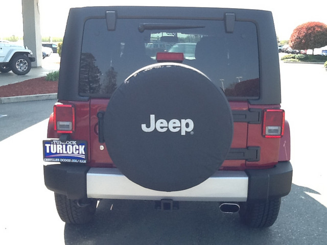 2013 Jeep Wrangler HB Manual SPEC (natl)