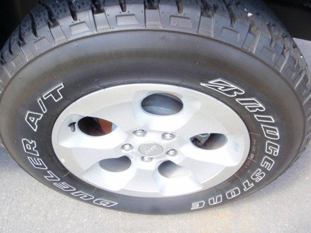 2013 Jeep Wrangler 1500 Extended Cargo Clean