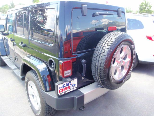 2013 Jeep Wrangler 1500 Extended Cargo Clean