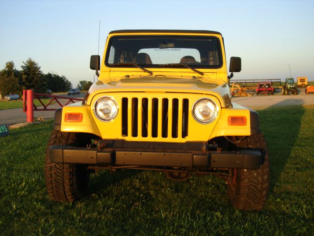 2000 Jeep Wrangler Unlimited SE