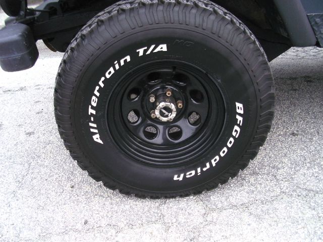 2002 Jeep Wrangler Unlimited SW2