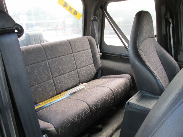 2002 Jeep Wrangler Unlimited SE