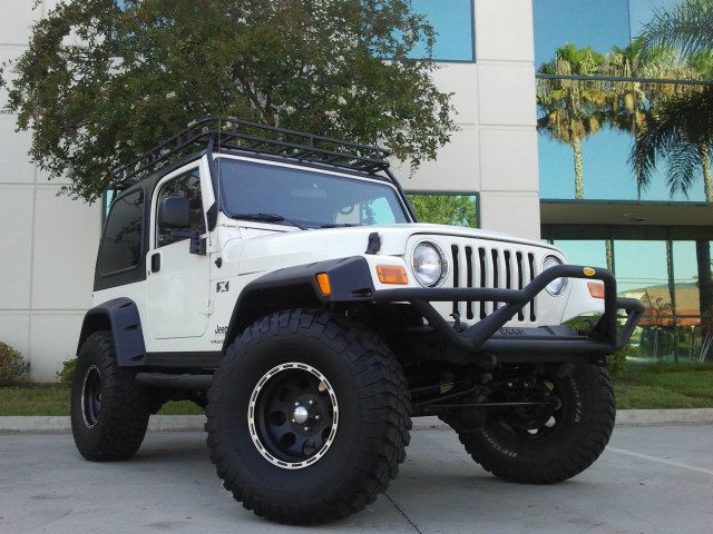 2003 Jeep Wrangler Unlimited Lariat Crew Cab 4WD