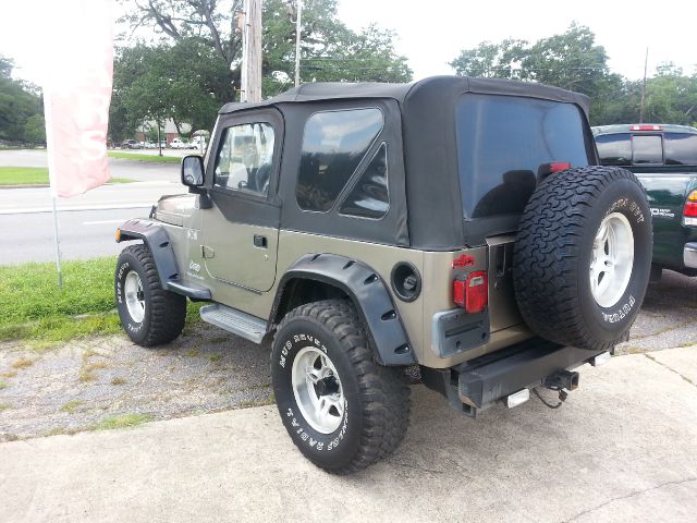 2003 Jeep Wrangler Unlimited SW2